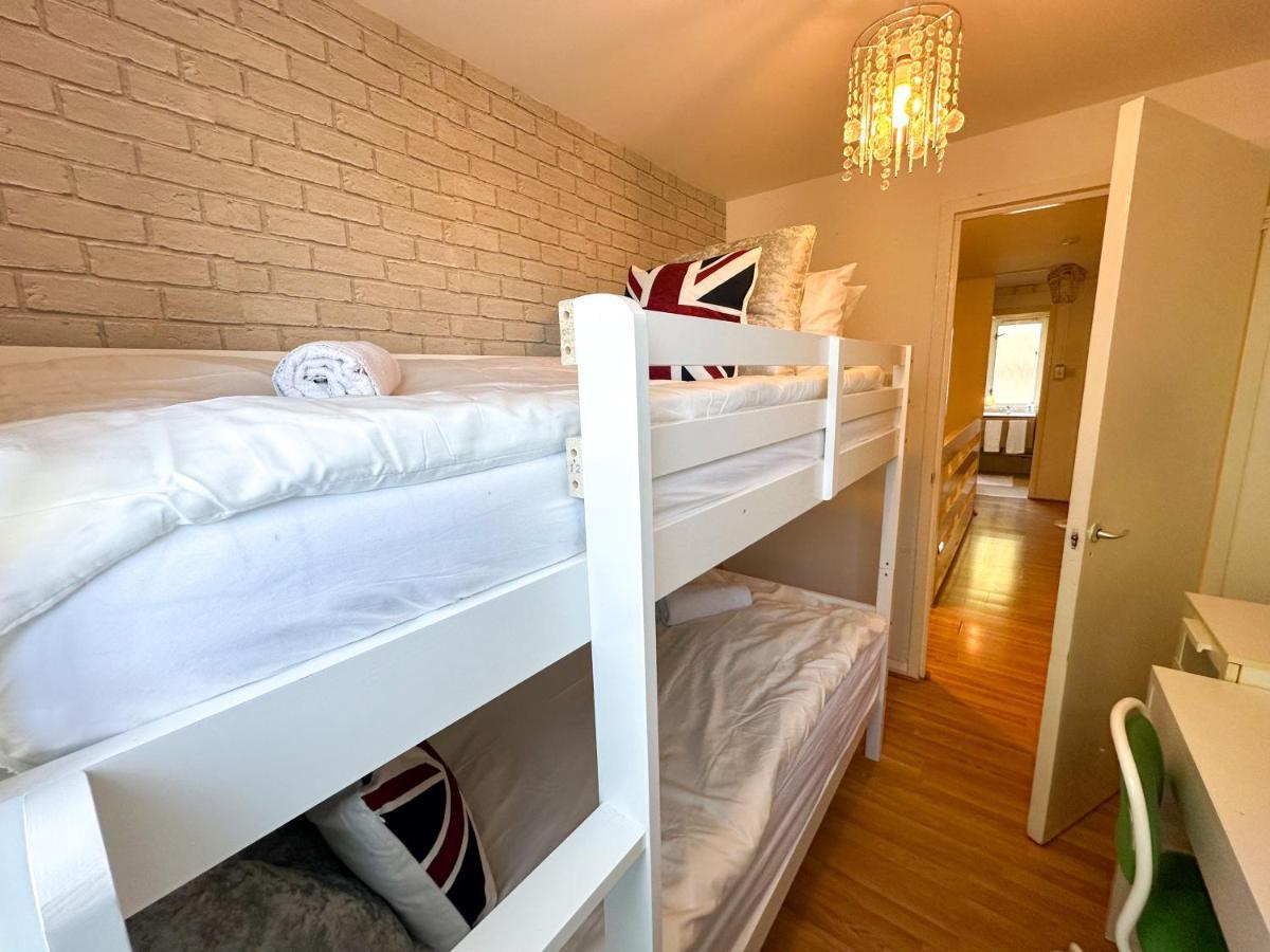 36 O'Leary Square Apartment London Ngoại thất bức ảnh