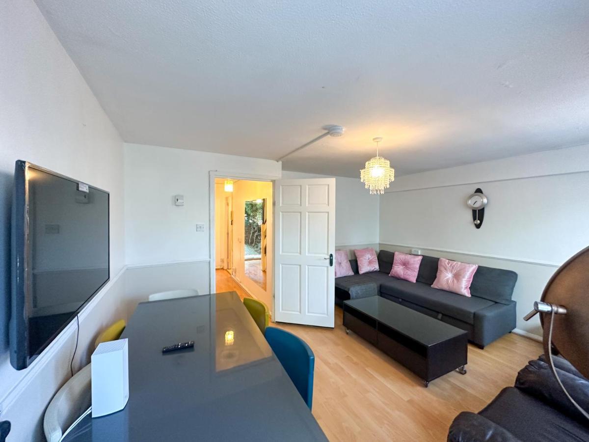 36 O'Leary Square Apartment London Ngoại thất bức ảnh